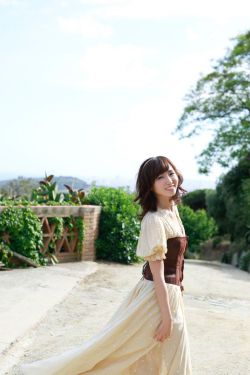 三个女孩